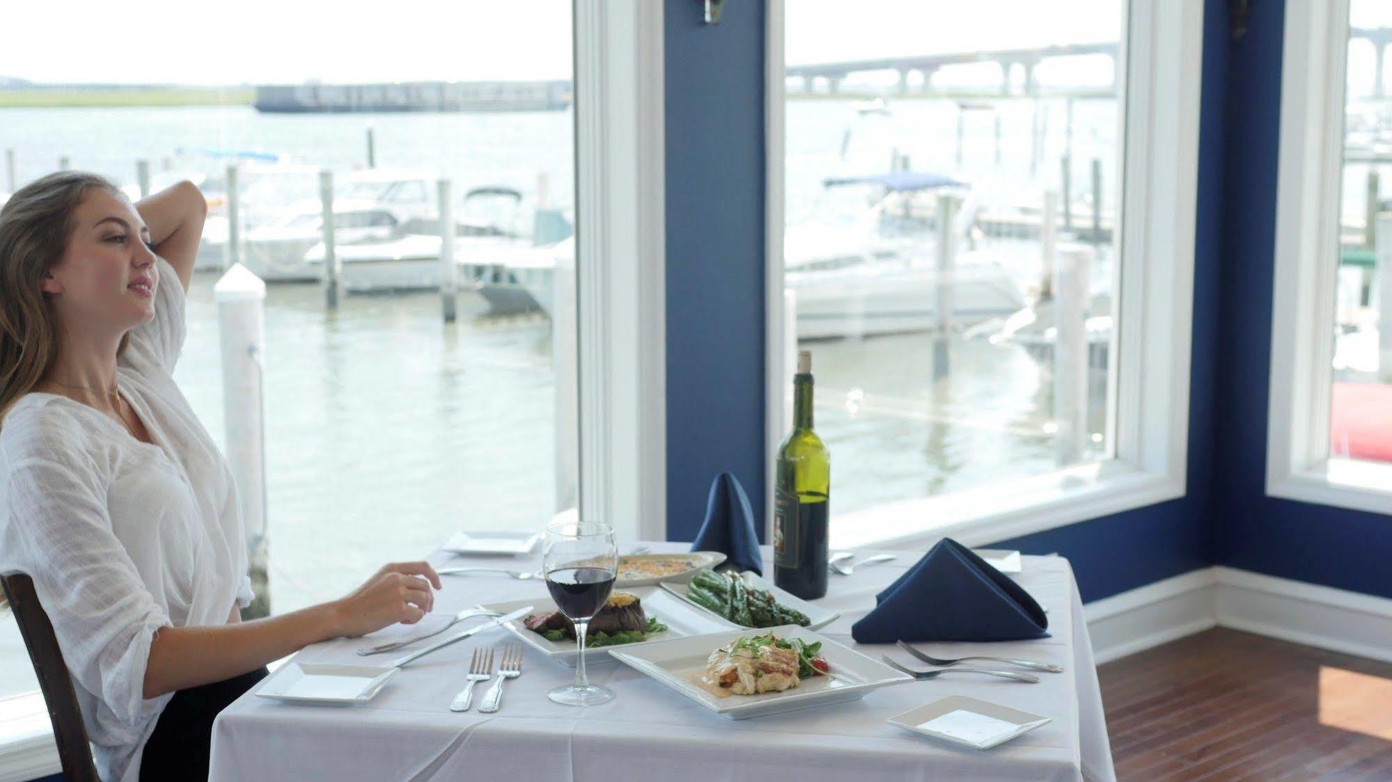 Tavern On The Bay Hotel - Frank Sinatra Suite Somers Point Exterior foto